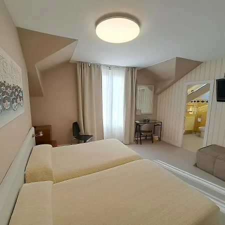 Hotel Atalaya