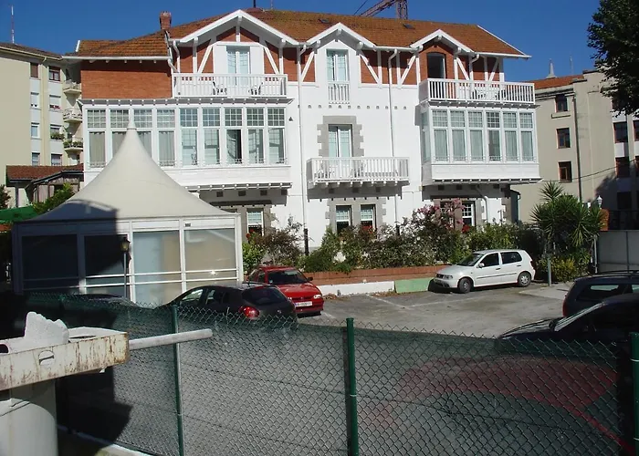 Hotel Atalaya- Free Parking Gratuito Mundaka