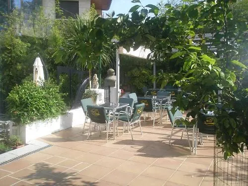 Hotel Atalaya- Free Parking Gratuito 2*